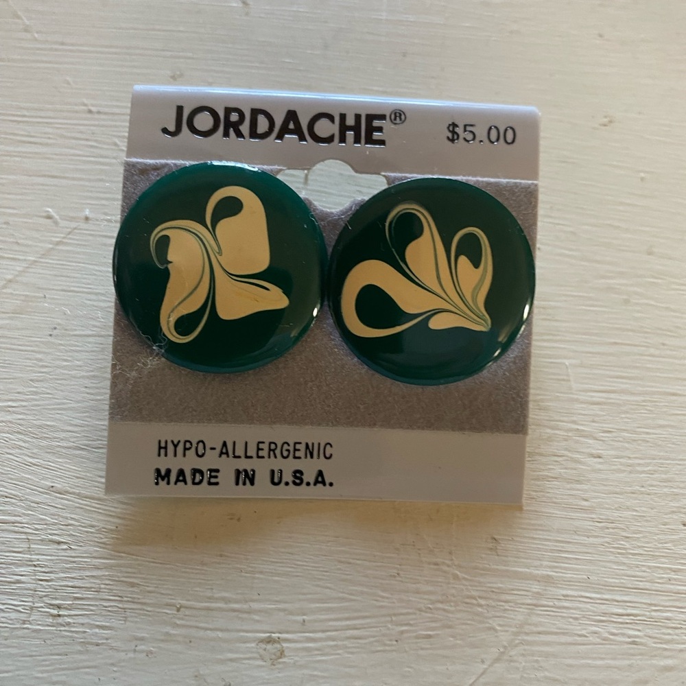 (JE02A) Vintage Enamel Green & Gold Jordache  Earrings for Pierced Ears